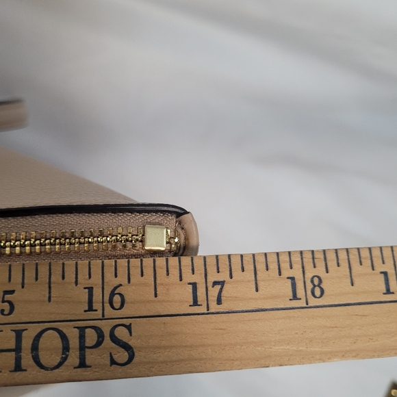 Coach F57510 Snake Patchwork Ava Tote In Beachwood Beige Gold Hardware - Picture 14 of 16